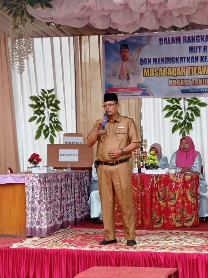 Camat Kubung Buka MTQ N Nagari Tanjung Bingkung dalam rangka Memeriahkan HUTRI Ke 78