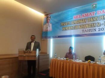 GUSMAL BUKA PENGELOLAAN BIMTEK WEBSITE PEMERINTAHAN KECAMATAN