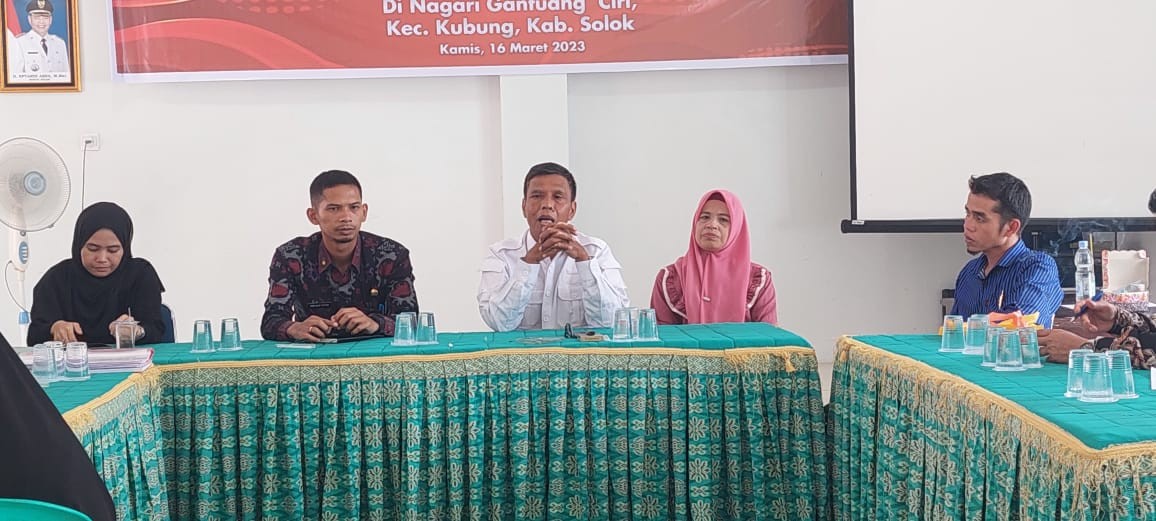 Sekcam Kubung Buka Acara Sosialisasi BSPS di Gantuang Ciri 